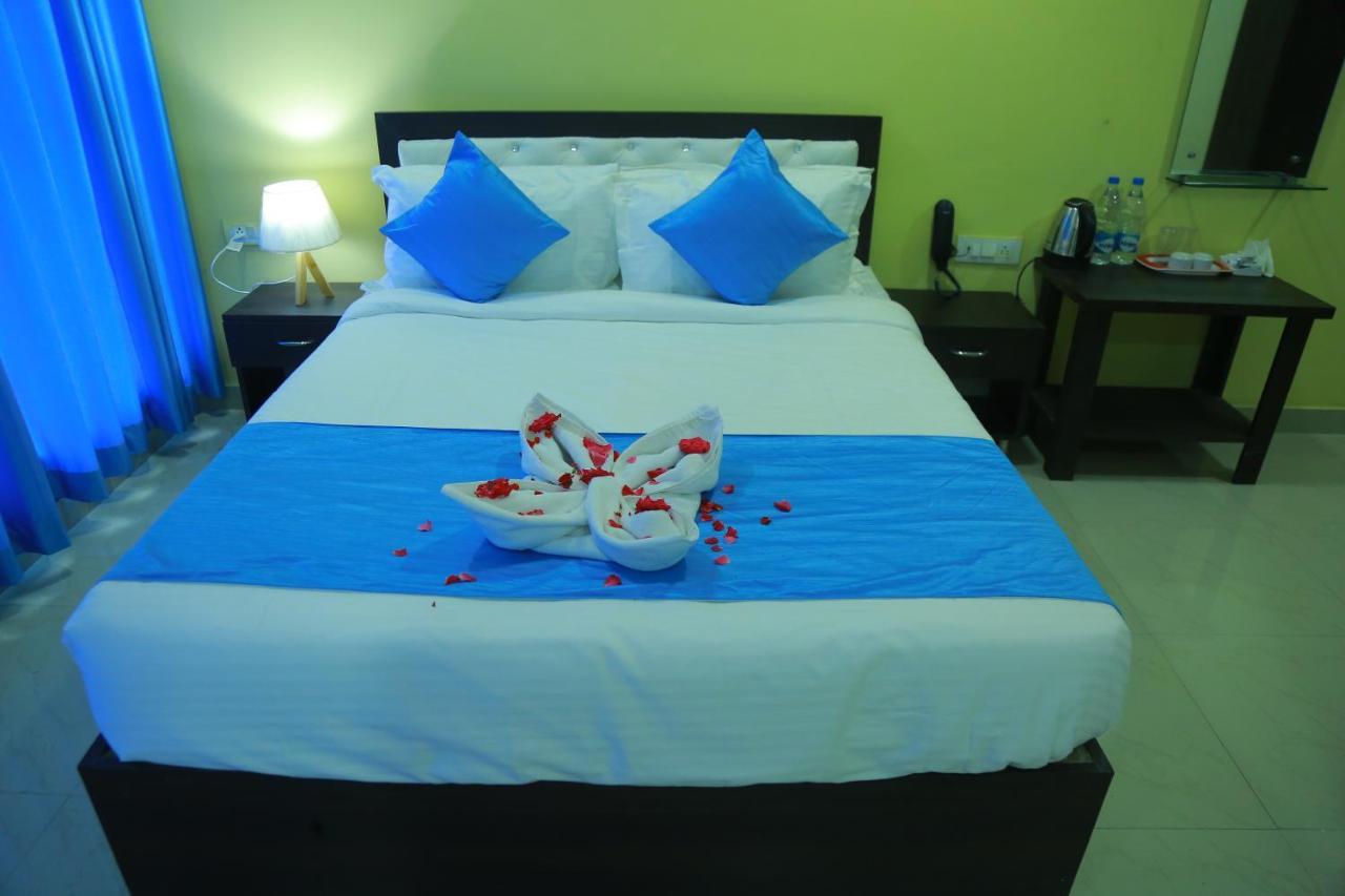 Hotel Sky Park Shamshabad Exterior foto