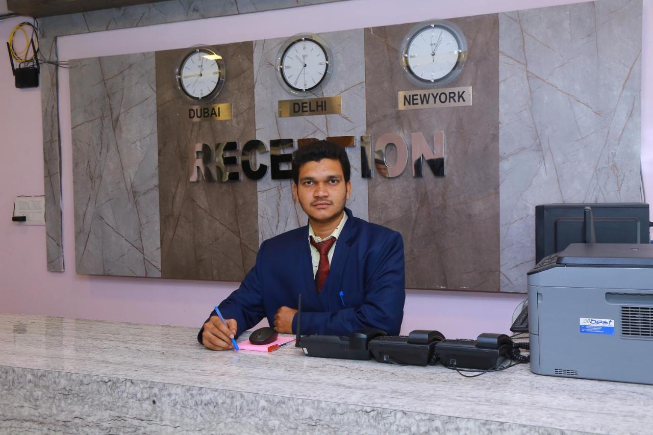 Hotel Sky Park Shamshabad Exterior foto