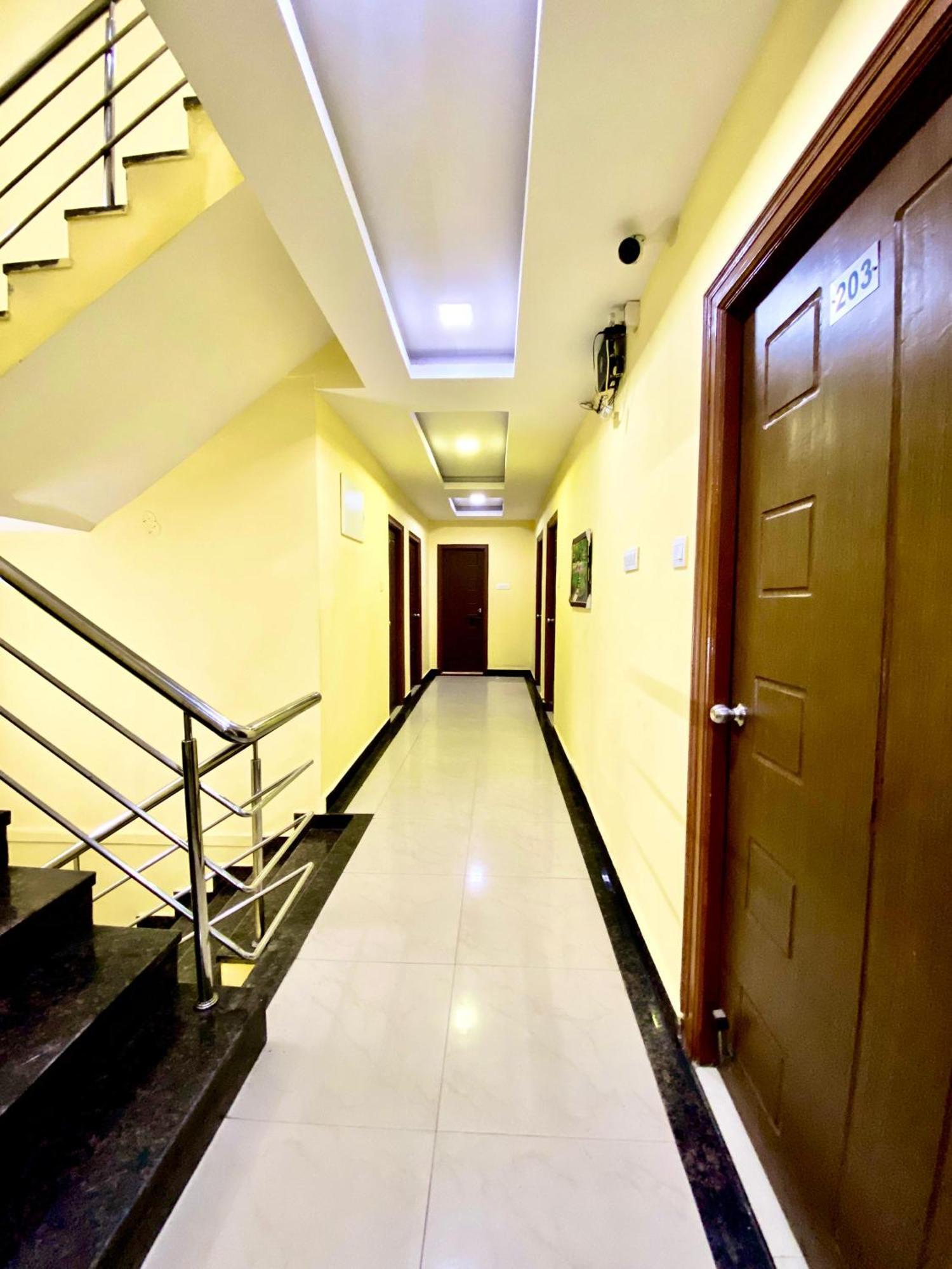Hotel Sky Park Shamshabad Exterior foto